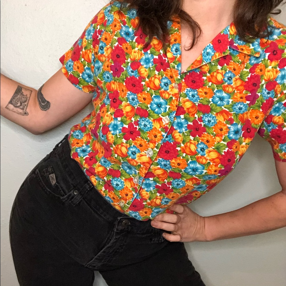 90s flower power shirt